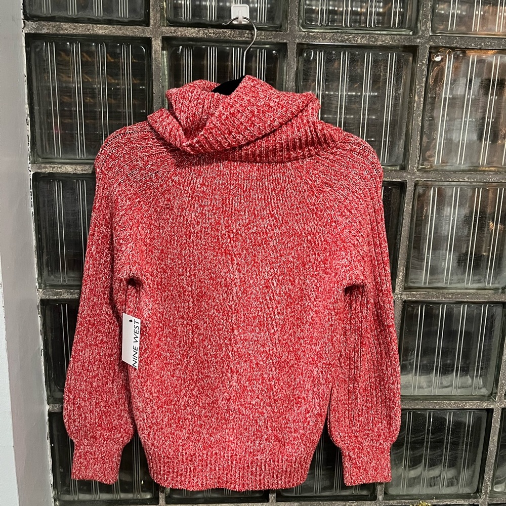 Nine West Woman’s Small Turtleneck
